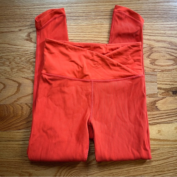 Athleta Elation Crossover Rib 7/8 Tight in Flame Orange Size small - Picture 3 of 7